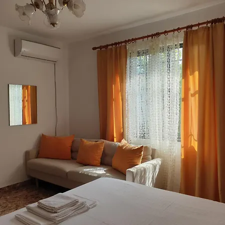 My Home- 3km From Vain Apartman *